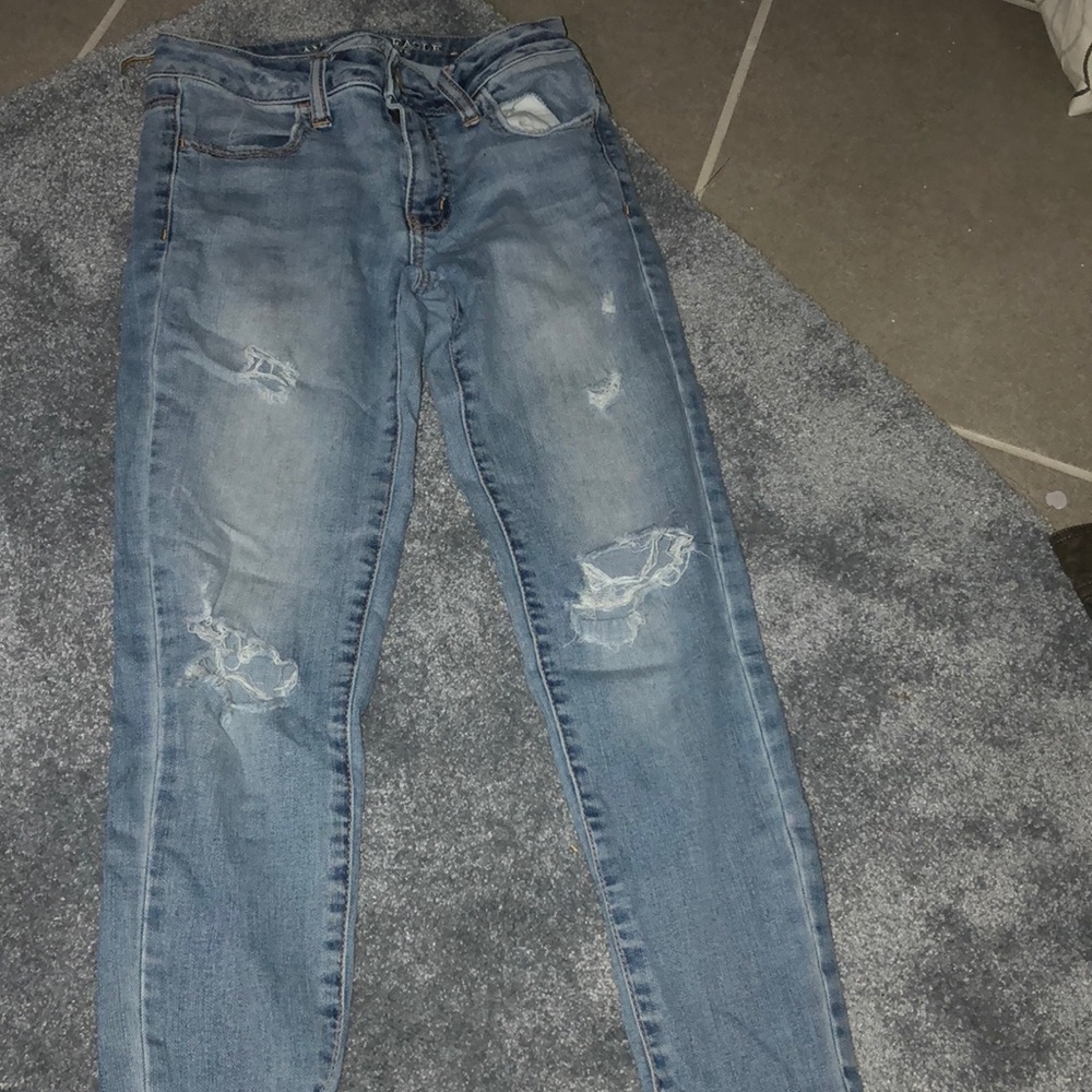 Distressed Skinny jeans